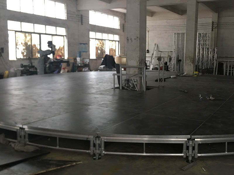 building portable stage platforms