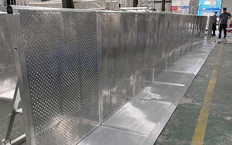 30pcs Mojo Style barriers for sale in Slovenia